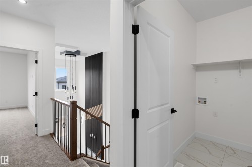 3036 8 Avenue, Edmonton, AB 
