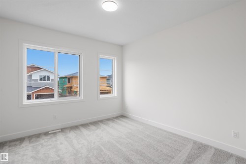 3036 8 Avenue, Edmonton, AB 