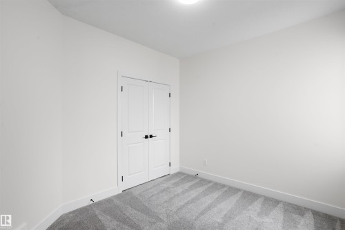 3036 8 Avenue, Edmonton, AB 