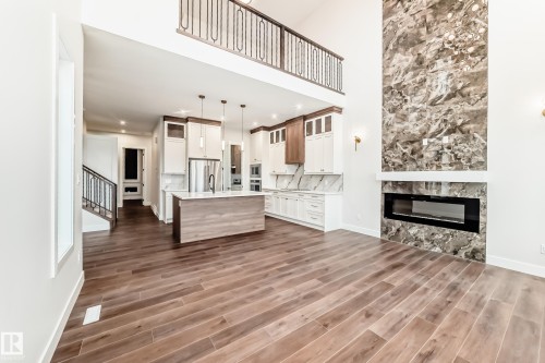 7663 Kimiwan Crescent, Edmonton, AB 