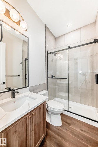 7663 Kimiwan Crescent, Edmonton, AB 