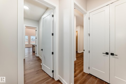 7663 Kimiwan Crescent, Edmonton, AB 