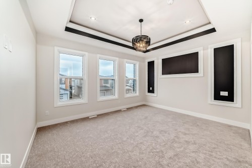 7663 Kimiwan Crescent, Edmonton, AB 
