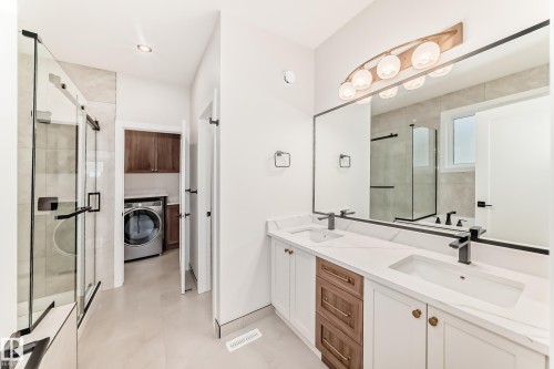 7663 Kimiwan Crescent, Edmonton, AB 