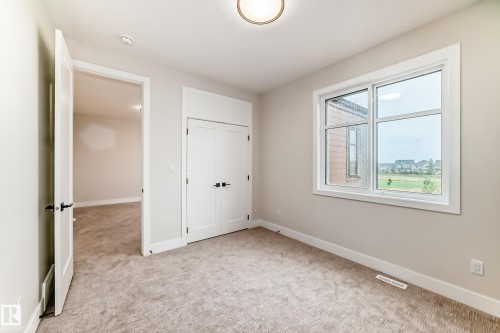 7663 Kimiwan Crescent, Edmonton, AB 