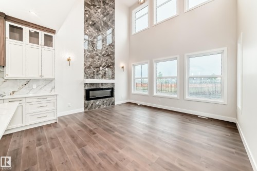 7663 Kimiwan Crescent, Edmonton, AB 