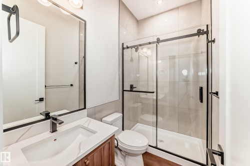 7663 Kimiwan Crescent, Edmonton, AB 