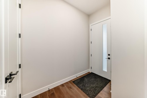 7663 Kimiwan Crescent, Edmonton, AB 