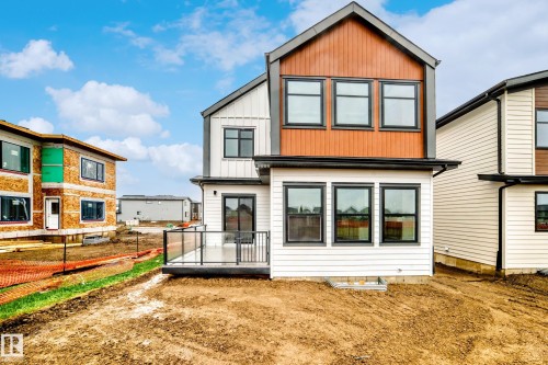 7663 Kimiwan Crescent, Edmonton, AB 