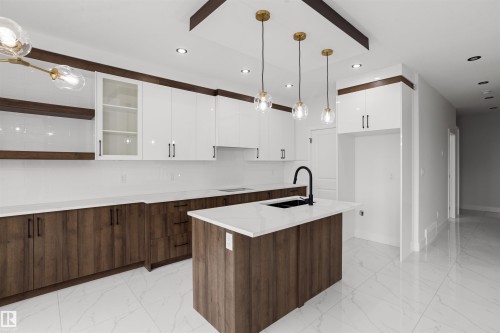 3026 7A Avenue, Edmonton, AB 