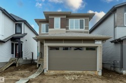 3026 7A Avenue Edmonton, AB T6X 3M3