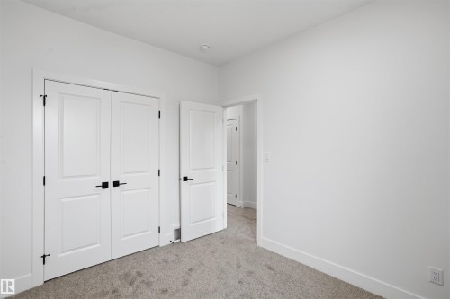 3026 7A Avenue, Edmonton, AB 