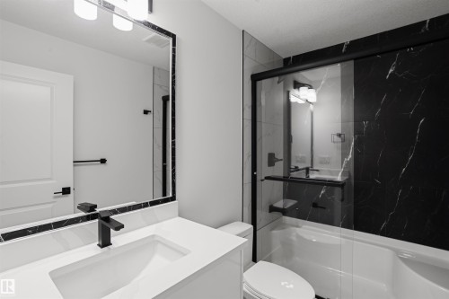 3026 7A Avenue, Edmonton, AB 