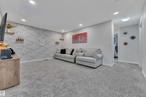 2925 Chokecherry Common, Edmonton, AB 