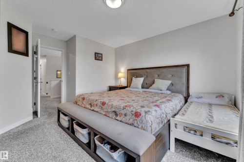 2925 Chokecherry Common, Edmonton, AB 