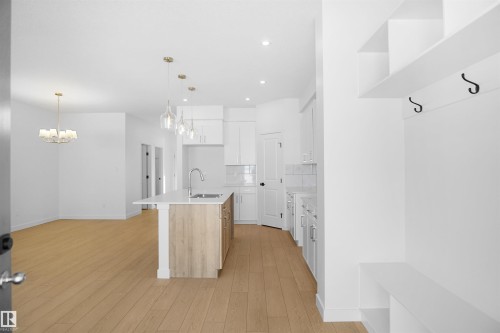 17506 5A Street, Edmonton, AB 