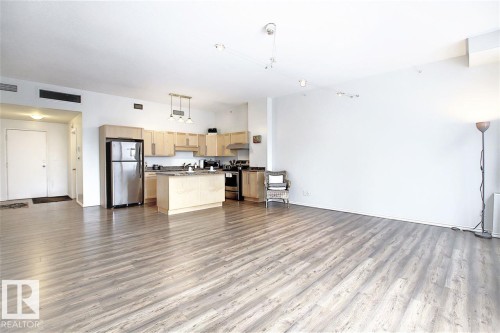 503 10106 105 Street, Edmonton, AB 