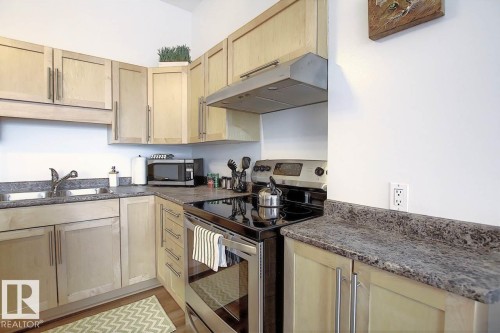 503 10106 105 Street, Edmonton, AB 