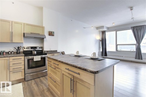503 10106 105 Street, Edmonton, AB 
