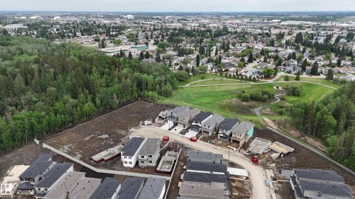 28 Meadowgrove Landing, Spruce Grove, AB 