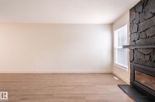 18439 66 Avenue, Edmonton, AB - Indoor With Fireplace