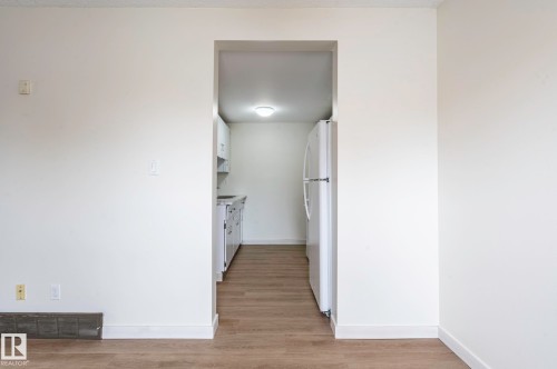 18439 66 Avenue, Edmonton, AB - Indoor Photo Showing Other Room