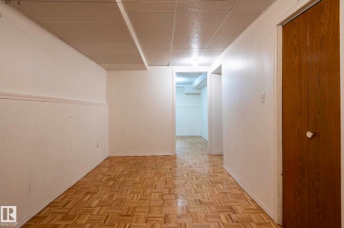 18439 66 Avenue, Edmonton, AB - Indoor