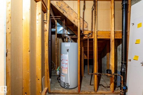 18439 66 Avenue, Edmonton, AB - Indoor Photo Showing Basement