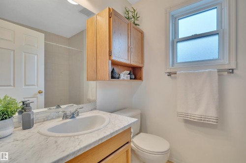 10219 174 Avenue, Edmonton, AB 