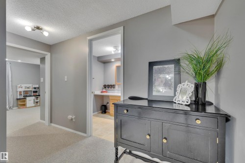 10219 174 Avenue, Edmonton, AB 