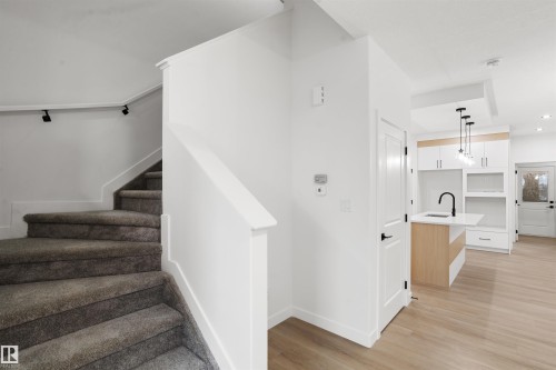 256 Black Stone Drive, Leduc, AB 