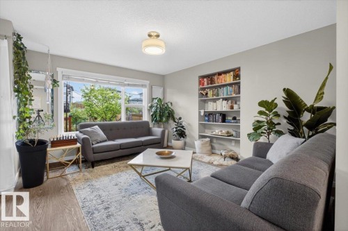 12803 205 Street, Edmonton, AB - Indoor Photo Showing Living Room