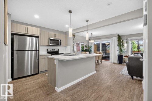 12803 205 Street, Edmonton, AB - Indoor Photo Showing Kitchen With Upgraded Kitchen