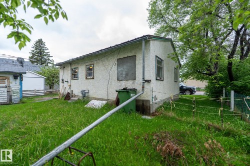 10235 106 Street, Westlock, AB - Outdoor