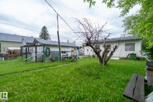 10235 106 Street, Westlock, AB - Outdoor