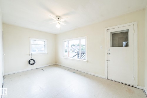 10235 106 Street, Westlock, AB - Indoor Photo Showing Other Room