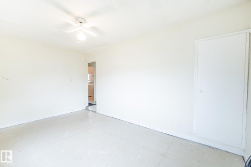10235 106 Street, Westlock, AB - Indoor Photo Showing Other Room
