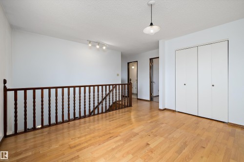 11035 163 Avenue, Edmonton, AB - Indoor Photo Showing Other Room