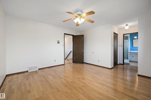 11035 163 Avenue, Edmonton, AB - Indoor Photo Showing Other Room