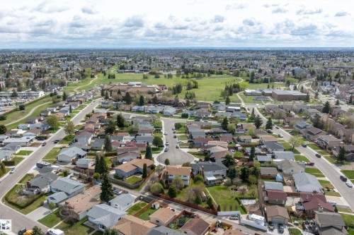 11035 163 Avenue, Edmonton, AB - Outdoor With View