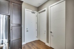 Interior entry - 