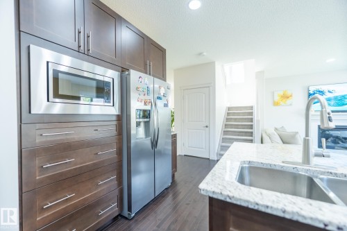 8508 219 Street, Edmonton, AB 