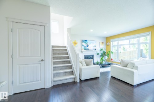 8508 219 Street, Edmonton, AB 