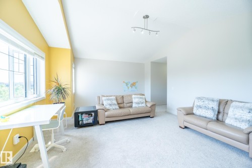 8508 219 Street, Edmonton, AB 