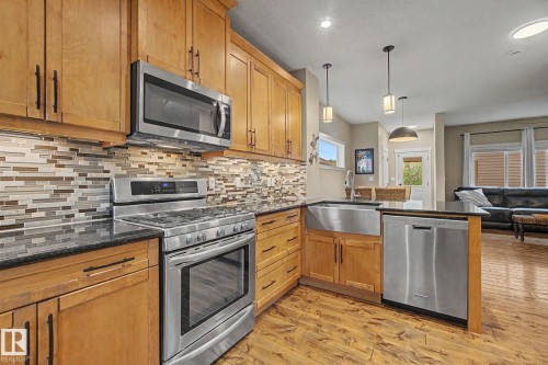 9704 221 St, Edmonton, AB - Indoor Photo Showing Kitchen
