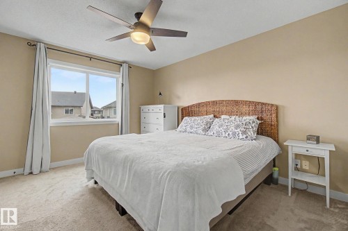 9704 221 St, Edmonton, AB - Indoor Photo Showing Bedroom