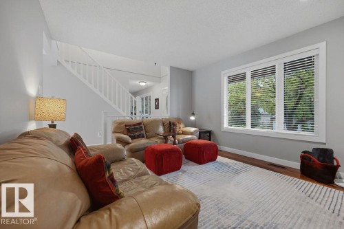31 Wentworth Crescent, St. Albert, AB - Indoor Photo Showing Living Room