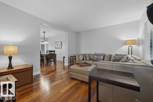 31 Wentworth Crescent, St. Albert, AB - Indoor Photo Showing Living Room