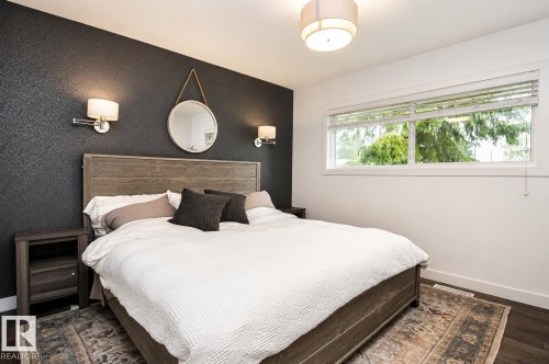 4904 103 Avenue, Edmonton, AB - Indoor Photo Showing Bedroom