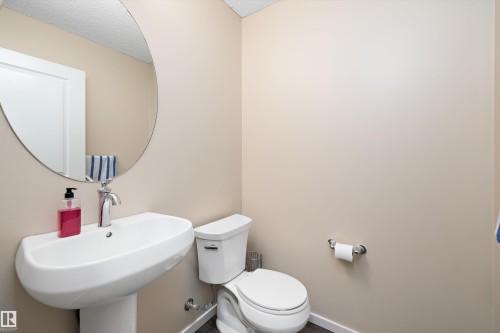 467 Sheppard Boulevard, Leduc, AB 